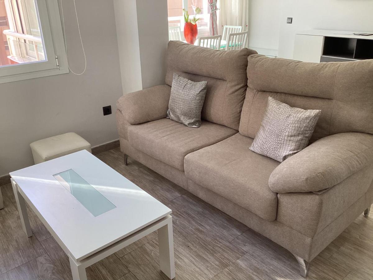 شقة Los Boliches Fuengirola Sweet&Beach المظهر الخارجي الصورة
